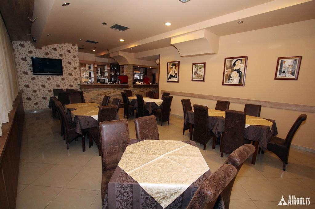 Hotel Extra Lion Md Nis Luaran gambar