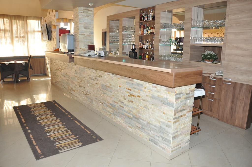 Hotel Extra Lion Md Nis Luaran gambar